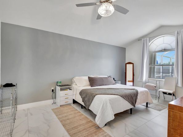 2354 Saratoga Bay Drive, West Palm Beach FL 33409