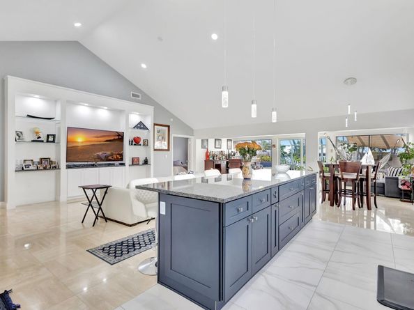 2354 Saratoga Bay Drive, West Palm Beach FL 33409