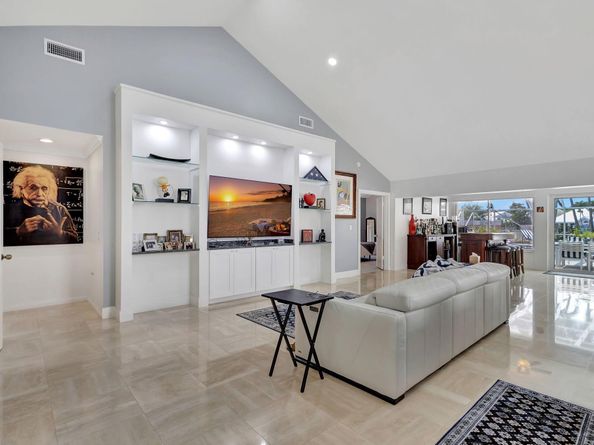 2354 Saratoga Bay Drive, West Palm Beach FL 33409