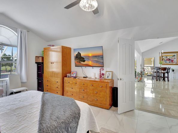 2354 Saratoga Bay Drive, West Palm Beach FL 33409