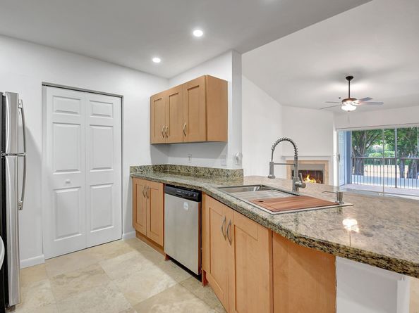 3207 Clint Moore Road Apt 206, Boca Raton FL 33496
