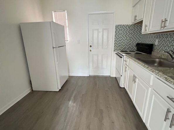 6760 - 6762 NW 6th Ct, Miami FL 33150