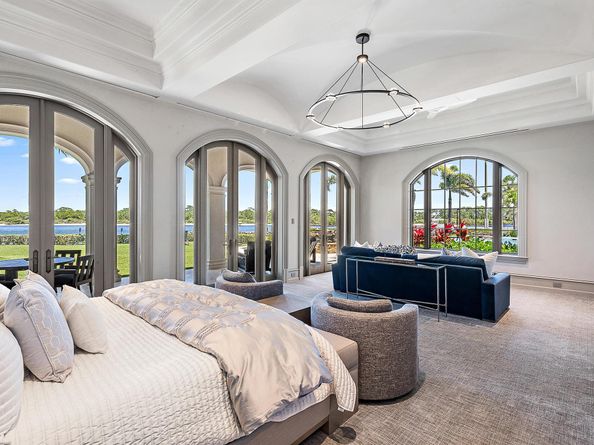 176 Spyglass Lane, Jupiter FL 33477