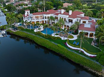 176 Spyglass Lane