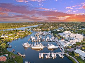 176 Spyglass Lane, Jupiter FL 33477