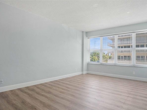 4010 Galt Ocean Dr 214, Fort Lauderdale FL 33308