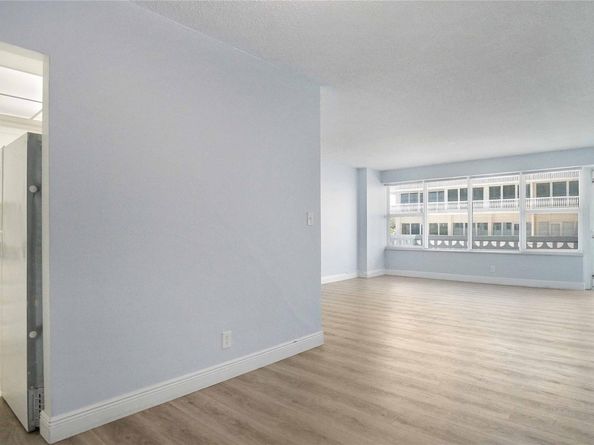 4010 Galt Ocean Dr 214, Fort Lauderdale FL 33308
