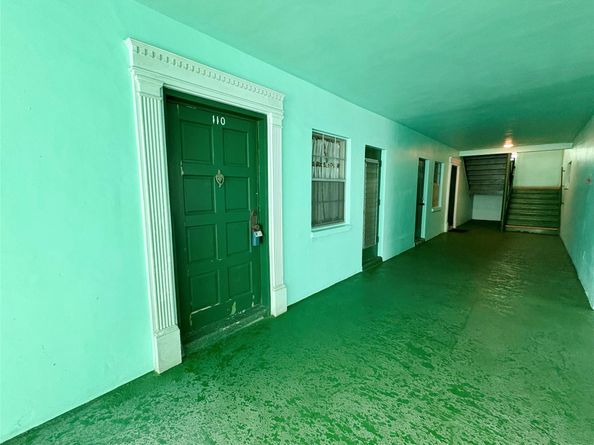 4401 NW 41st St 110, Lauderdale Lakes FL 33319