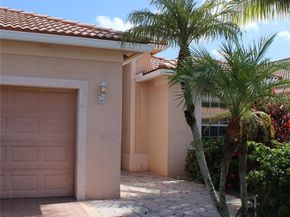 8611 Green Cay, West Palm Beach FL 33411