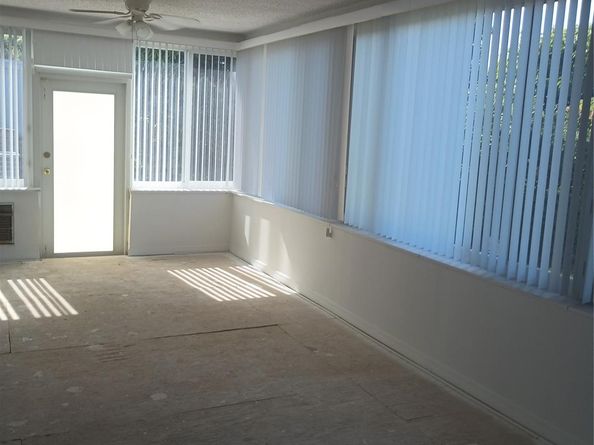 4681 NW 43rd Ct, Lauderdale Lakes FL 33319