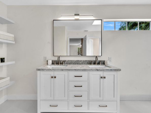 36 Monterey Pointe Drive, Palm Beach Gardens FL 33418