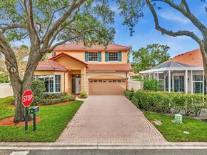 36 Monterey Pointe Drive, Palm Beach Gardens FL 33418