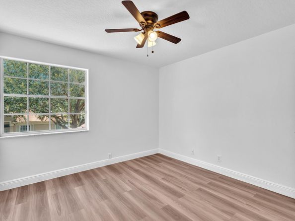 36 Monterey Pointe Drive, Palm Beach Gardens FL 33418