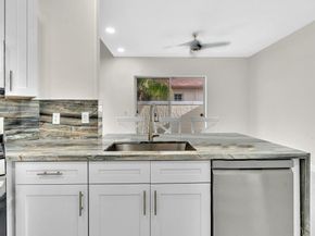 36 Monterey Pointe Drive, Palm Beach Gardens FL 33418