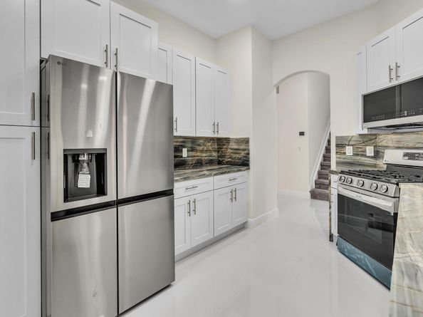 36 Monterey Pointe Drive, Palm Beach Gardens FL 33418