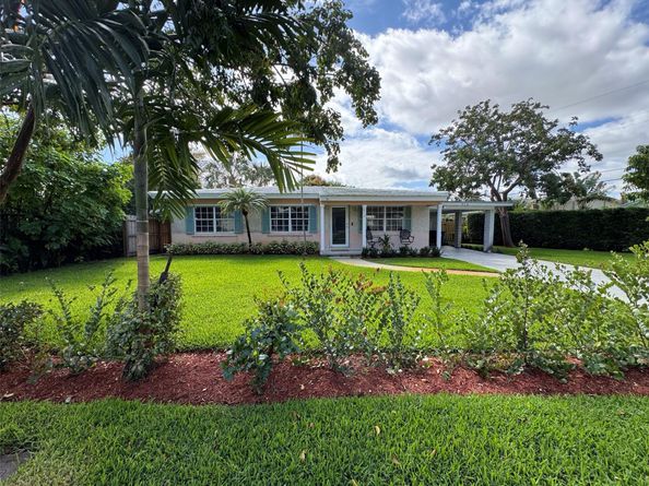 814 SE 14th Ct, Fort Lauderdale FL 33316