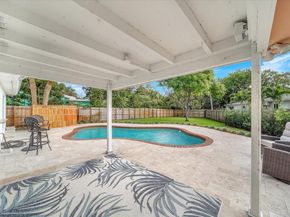 814 SE 14th Ct, Fort Lauderdale FL 33316