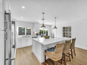 814 SE 14th Ct, Fort Lauderdale FL 33316