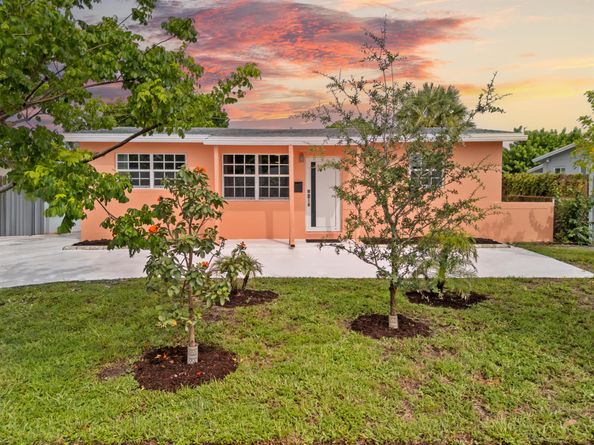 4200 NW 12th Avenue, Oakland Park FL 33309