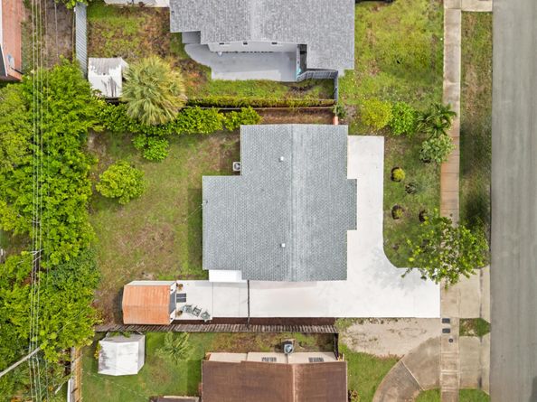 4200 NW 12th Avenue, Oakland Park FL 33309