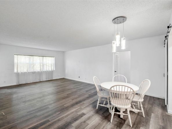 6751 Cypress Rd 204, Plantation FL 33317
