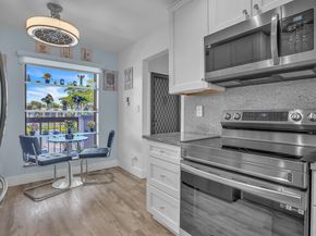 5152 Golfview Court 1825, Delray Beach FL 33484