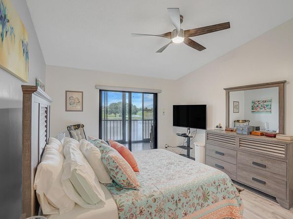 5152 Golfview Court 1825, Delray Beach FL 33484