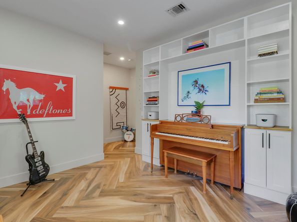 529 Biscayne Drive, West Palm Beach FL 33401