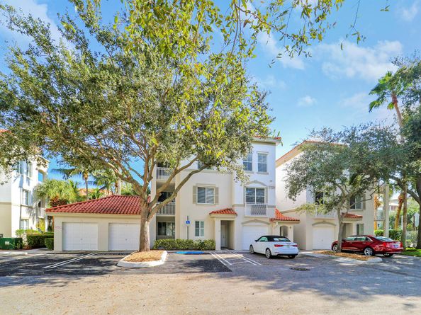 11026 Legacy Drive 201, Palm Beach Gardens FL 33410