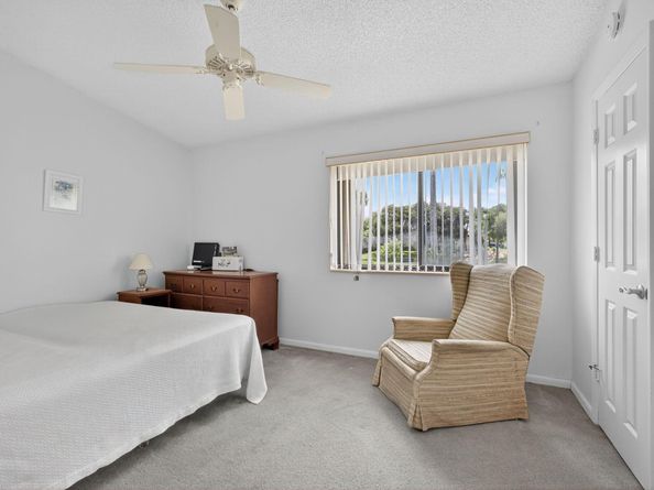 108 Village Walk Drive, Royal Palm Beach FL 33411