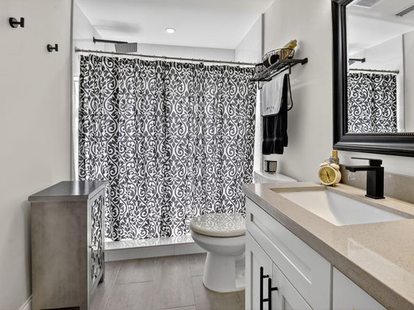 5588 Ainsley Court, Boynton Beach FL 33437
