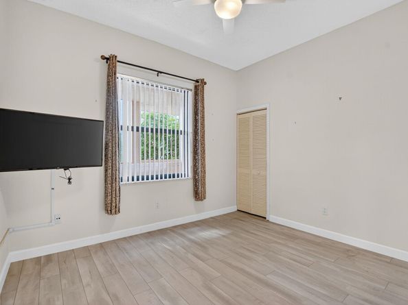 7460 La Paz Boulevard 202, Boca Raton FL 33433