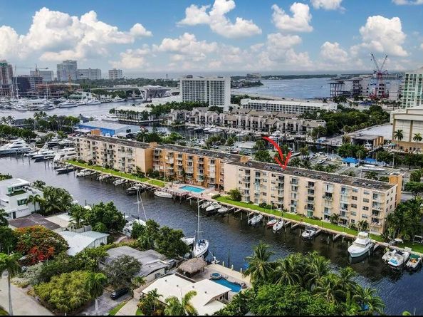 1777 SE 15th Street 206, Fort Lauderdale FL 33316