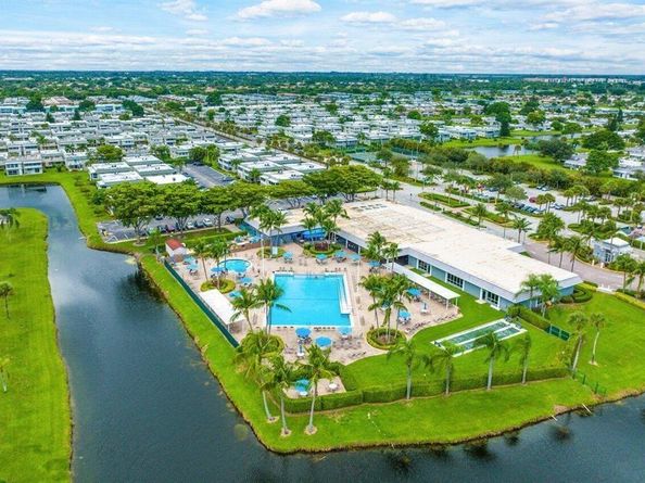 161 Brittany D 161, Delray Beach FL 33446