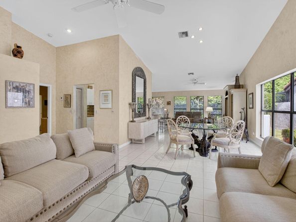 22848 Marbella Circle, Boca Raton FL 33433