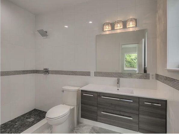 555 NE 52nd St, Miami FL 33137