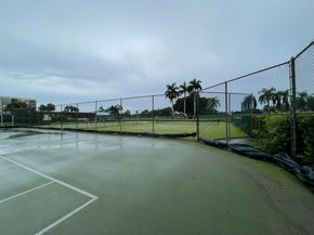361 S Hollybrook Dr 103, Pembroke Pines FL 33025