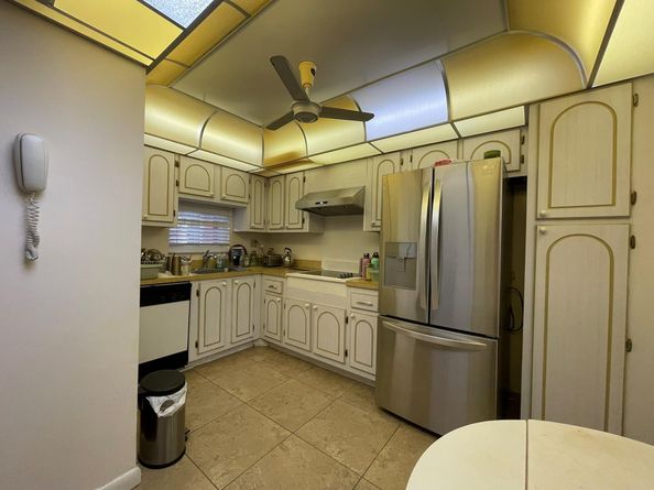 361 S Hollybrook Dr 103, Pembroke Pines FL 33025