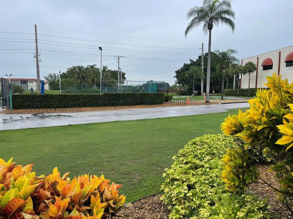 361 S Hollybrook Dr 103, Pembroke Pines FL 33025