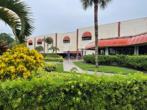 361 S Hollybrook Dr 103, Pembroke Pines FL 33025