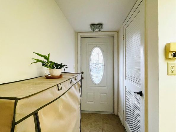 361 S Hollybrook Dr 103, Pembroke Pines FL 33025