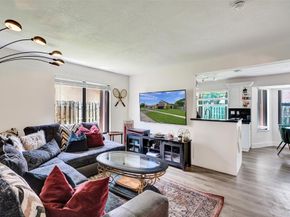 3253 NW 104 Ave, Sunrise FL 33351