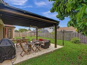3253 NW 104 Ave, Sunrise FL 33351