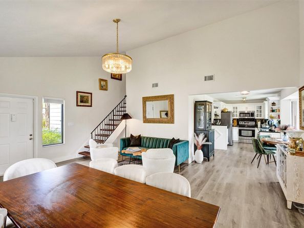 3253 NW 104 Ave, Sunrise FL 33351