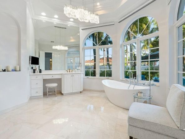580 Carrot Wood Ter, Plantation FL 33324
