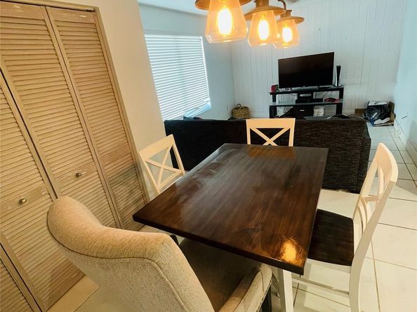 9760 SW 211th St, Cutler Bay FL 33189