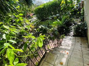 9760 SW 211th St, Cutler Bay FL 33189