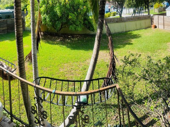 9760 SW 211th St, Cutler Bay FL 33189