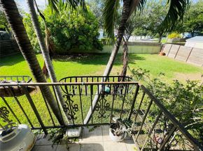 9760 SW 211th St, Cutler Bay FL 33189