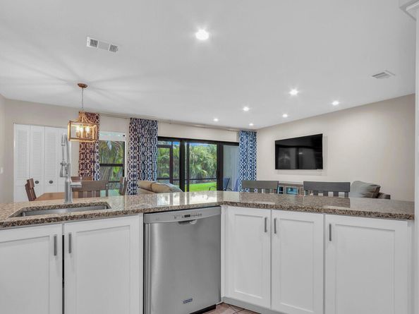1605 S Us Highway 1 106v5, Jupiter FL 33477